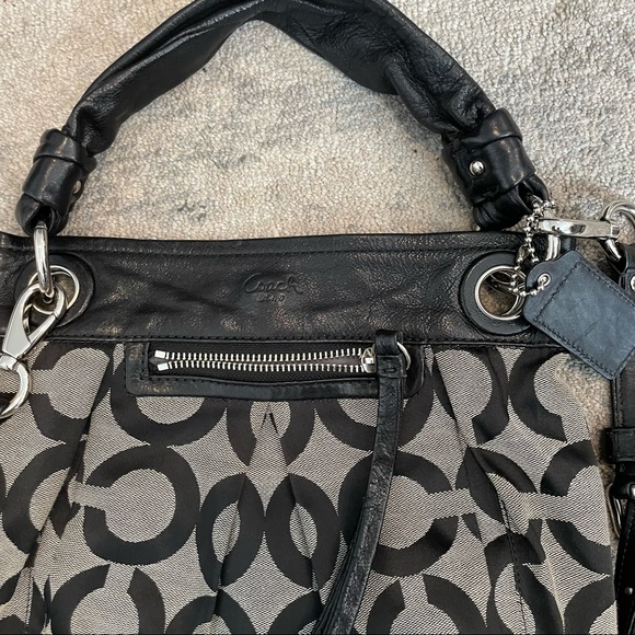 Black & silver Coach handbag - Picture 3 of 7
